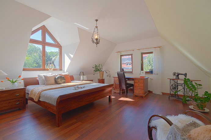 Mieszkanie przy ul. Żwirowej we Wrocławiu po aranżacji pośrednika nieruchomości.