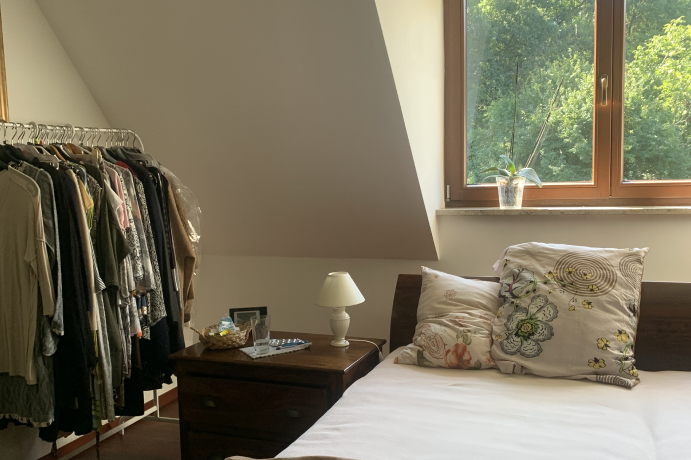 Mieszkanie przy ul. Żwirowej we Wrocławiu przed aranżacją pośrednika nieruchomości.